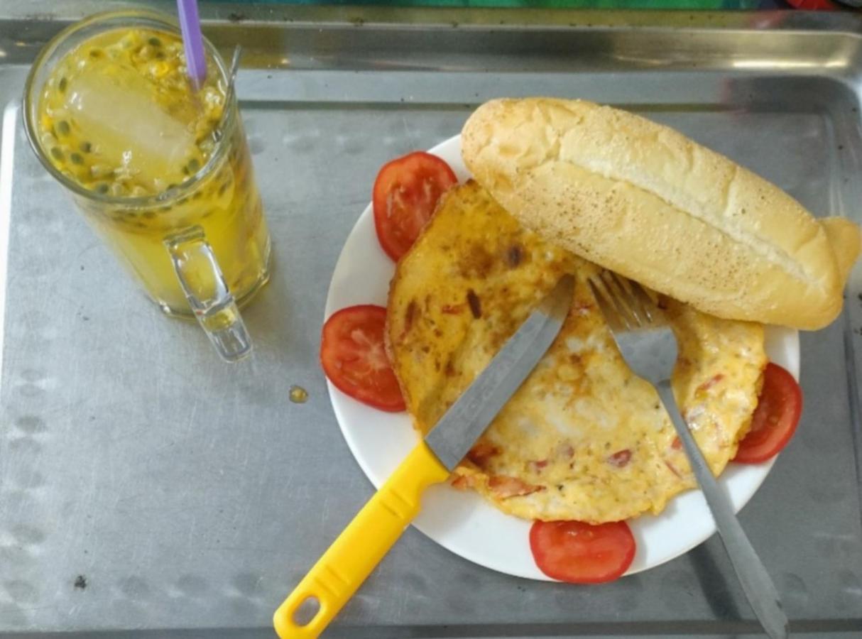 Train Station Backpackers Hostel Νιν Μπιν Εξωτερικό φωτογραφία